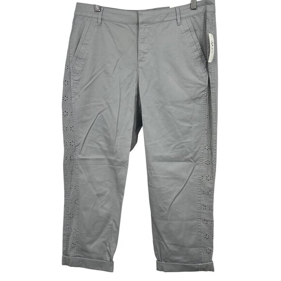 Style & Co Mid Rise Eyelet-Trim Womens Capri Pants Size 12 Gray New - Picture 1 of 11